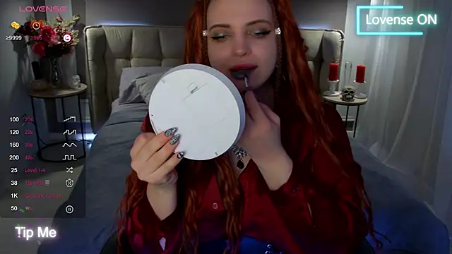 Snapshot of Miss_Maya_Mils chatting on 18, 3, 2025 Miss Maya Mils online show from 18, 3, 2025