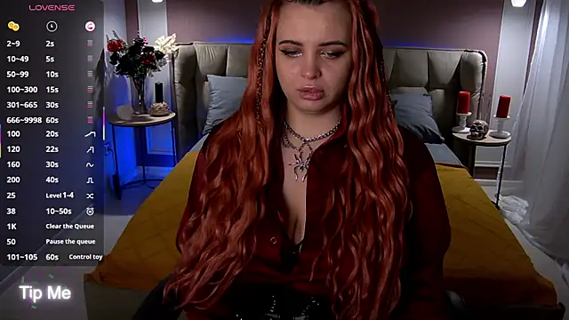 Snapshot of Miss_Maya_Mils chatting on 18, 9, 2025 Miss Maya Mils online show from 18, 9, 2025