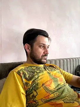 Snapshot of MaeltraJoy chatting on 24, 10, 2025 MaeltraJoy online show from 24, 10, 2025