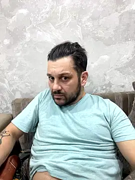 Snapshot of MaeltraJoy chatting on 7, 1, 2026 MaeltraJoy online show from 7, 1, 2026