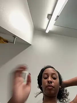 Your Paris online show from 21, 2, 2026