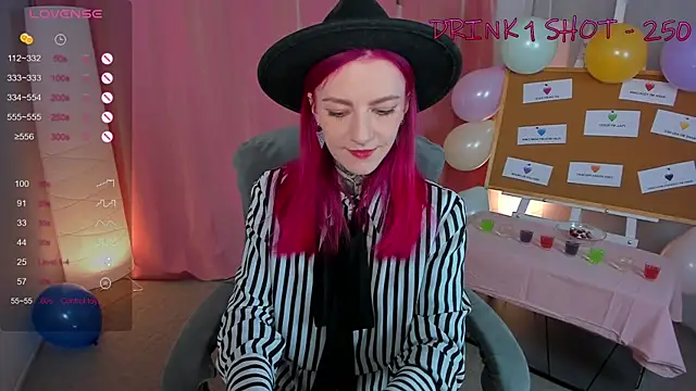 Roxy      online show from 7, 2, 2025