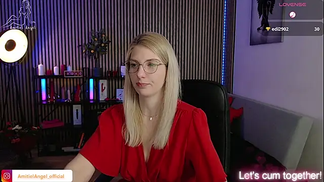 Snapshot of Amitiel_Angel chatting on 21, 3, 2025 Amitiel Angel online show from 21, 3, 2025