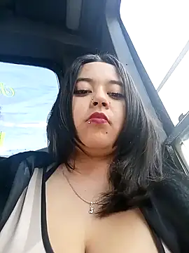 Snapshot of Cristal__04 chatting on 8, 1, 2025 Cristal 04 online show from 8, 1, 2025