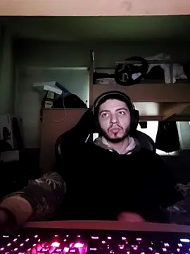 kleineid77 online show from 1, 4, 2026