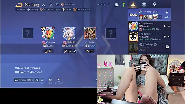 Berrysweet 68 online show from 15, 10, 2025