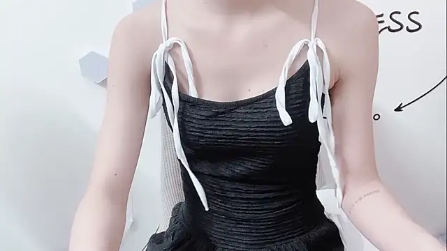 Sarah-ery online show from 10, 4, 2026