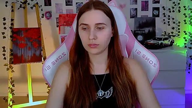 Snapshot of AliceCharmy chatting on 20, 2, 2025 AliceCharmy online show from 20, 2, 2025