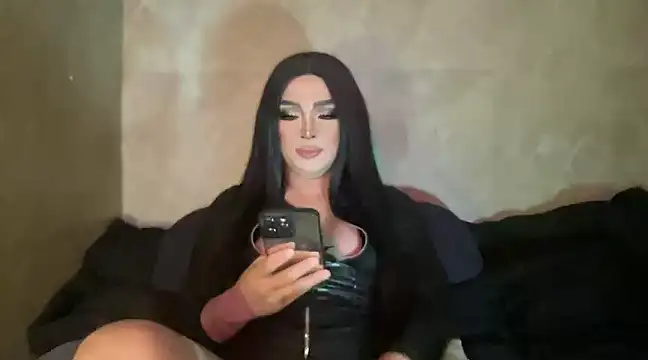 myfruitisswelling online show from 5, 1, 2025