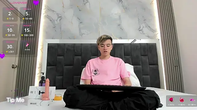 bunny maxi online show from 9, 2, 2025