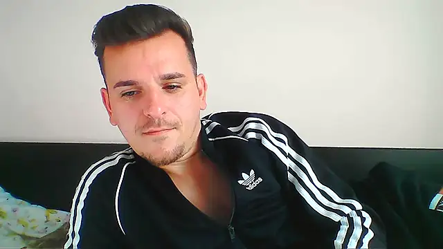 Huge cock22cm online show from 28, 10, 2025