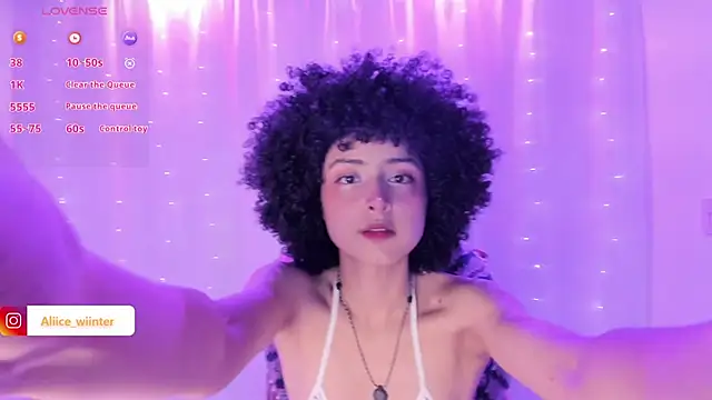 Alice winter  online show from 15, 12, 2024