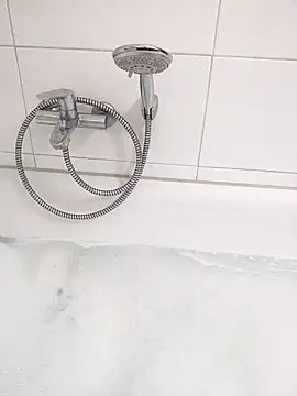 Snapshot of Loona-Lexxington chatting on 10, 1, 2025 Loona-Lexxington online show from 10, 1, 2025