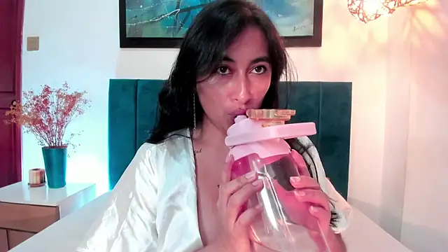 LisaHadwin online show from 20, 2, 2025