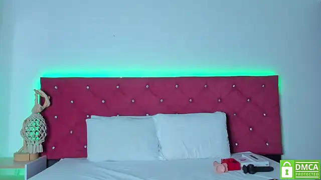 Ruth harvey  online show from 5, 2, 2025