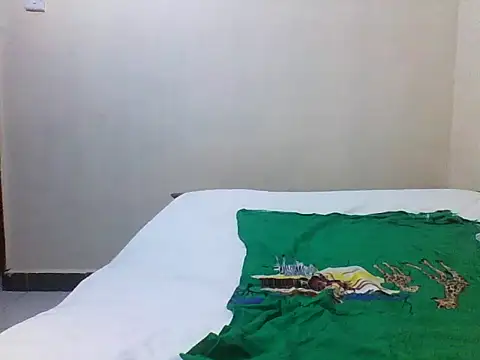 princess-cutie12 online show from 24, 10, 2025