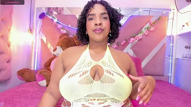 Scarlett-Bonnet online show from 28, 12, 2024