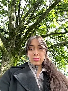 Snapshot of emiliasommer chatting on 27, 9, 2025 emiliasommer online show from 27, 9, 2025