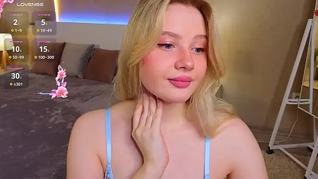 oliviabr0wn0 online show from 17, 2, 2025