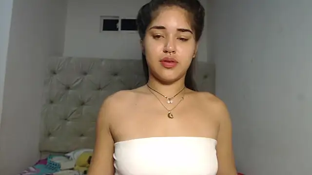 Melody phillips2 online show from 19, 10, 2025