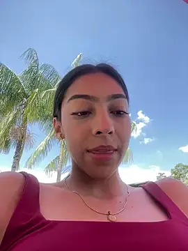 Ema azel online show from 7, 1, 2025