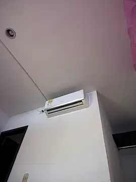 Ema azel online show from 16, 3, 2025