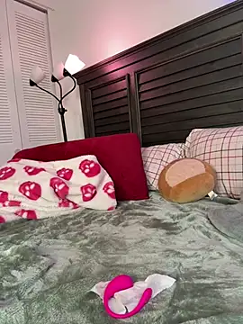 BrattyBae xo online show from 2, 3, 2025