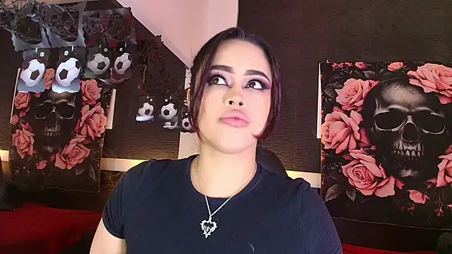 Snapshot of EvaaFoxxy1 chatting on 1, 7, 2026 EvaaFoxxy1 online show from 1, 7, 2026