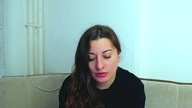 Helen Adams  online show from 9, 1, 2025