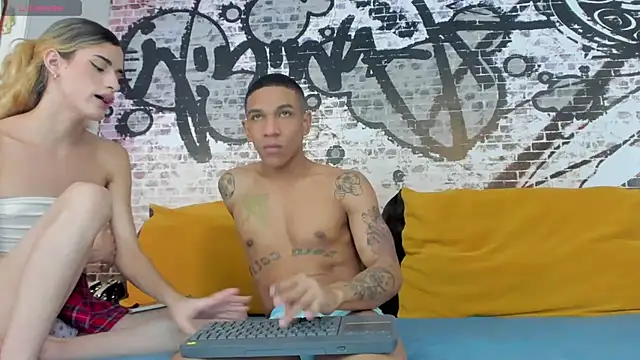 its me miley online show from 4, 3, 2025