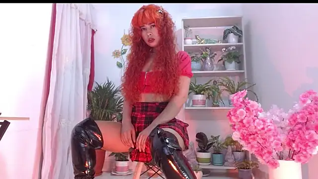 Snapshot of misspandora_ chatting on 19, 9, 2025 misspandora online show from 19, 9, 2025