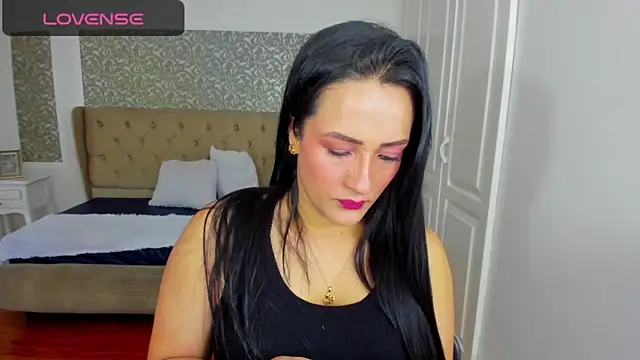 Snapshot of KimWessel_ chatting on 9, 5, 2026 KimWessel online show from 9, 5, 2026