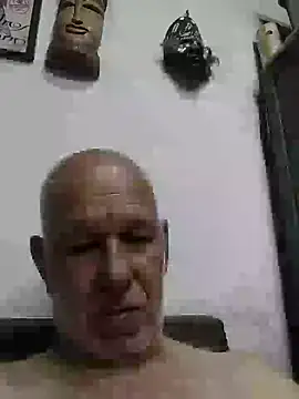 Snapshot of FabiQuilmes chatting on 8, 1, 2025 FabiQuilmes online show from 8, 1, 2025