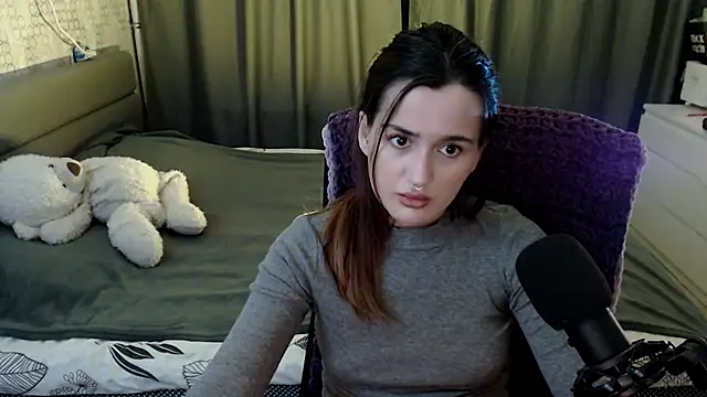 KiraYammy online show from 19, 12, 2024