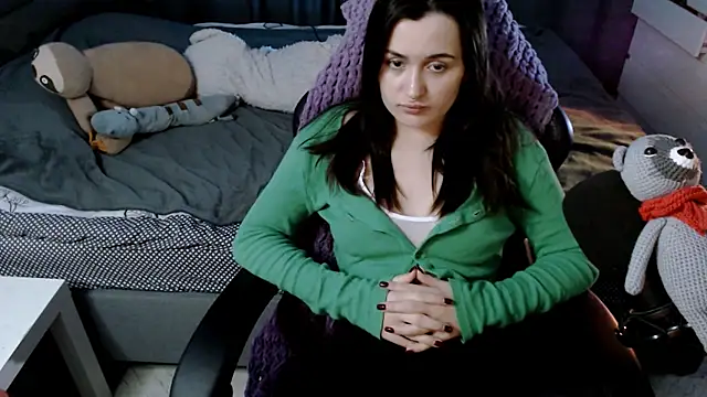 KiraYammy online show from 17, 1, 2025