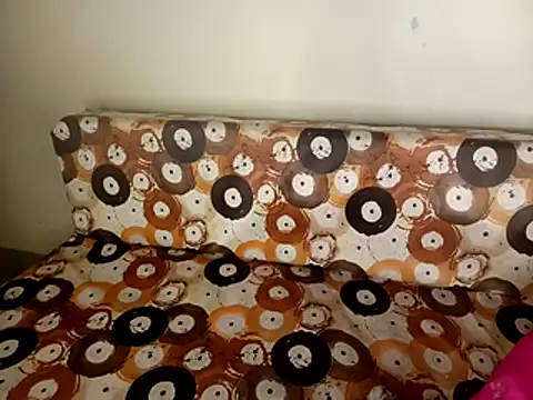 shuhana  online show from 4, 11, 2025