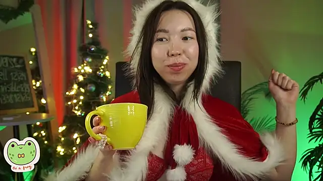 Snapshot of Sarah_Son chatting on 31, 12, 2024 Sarah Son online show from 31, 12, 2024