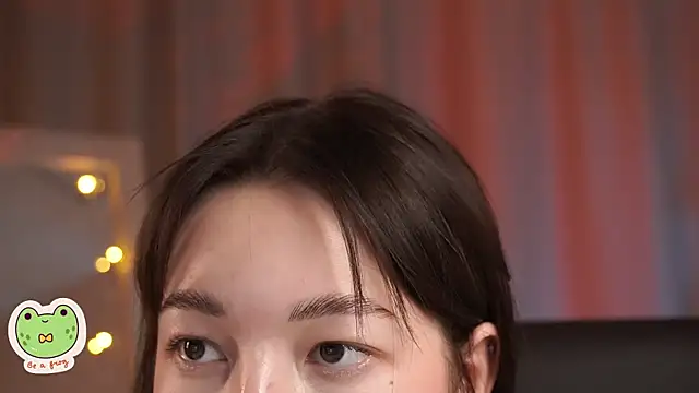 Snapshot of Sarah_Son chatting on 15, 1, 2025 Sarah Son online show from 15, 1, 2025