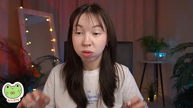 Snapshot of Sarah_Son chatting on 27, 1, 2025 Sarah Son online show from 27, 1, 2025
