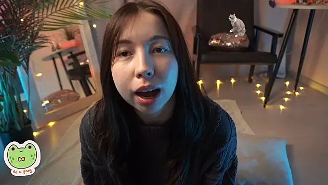 Snapshot of Sarah_Son chatting on 15, 2, 2025 Sarah Son online show from 15, 2, 2025