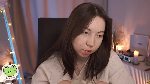 Snapshot of Sarah_Son chatting on 7, 3, 2025 Sarah Son online show from 7, 3, 2025