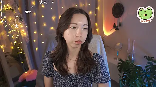 Snapshot of Sarah_Son chatting on 30, 9, 2025 Sarah Son online show from 30, 9, 2025
