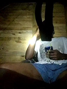 Gifttheskimaskboy online show from 27, 2, 2025