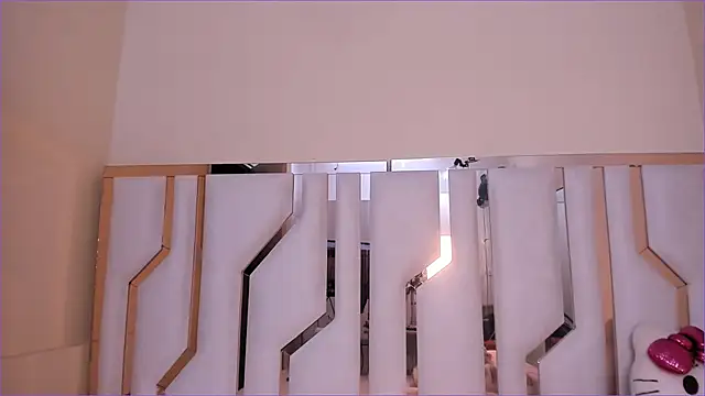 TifanyChill online show from 12, 11, 2025