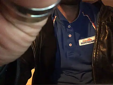 Kiss me2507 online show from 7, 1, 2025