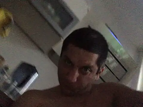 Kiss me2507 online show from 5, 2, 2025