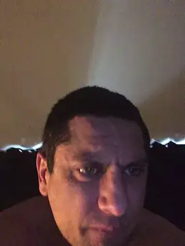 Kiss me2507 online show from 5, 2, 2025