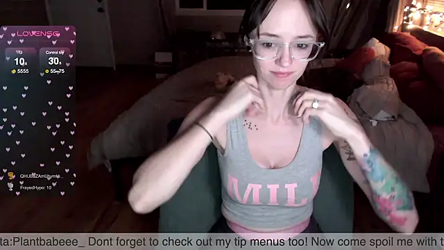 Snapshot of Plantbabeee chatting on 21, 3, 2025 Plantbabeee online show from 21, 3, 2025