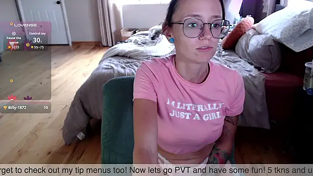 Snapshot of Plantbabeee chatting on 9, 9, 2025 Plantbabeee online show from 9, 9, 2025