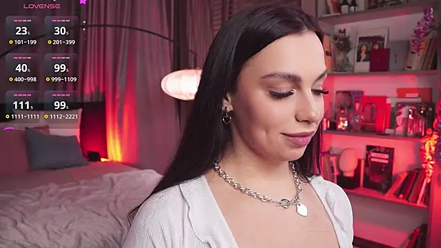 Snapshot of LunaNight chatting on 24, 1, 2025 LunaNight online show from 24, 1, 2025